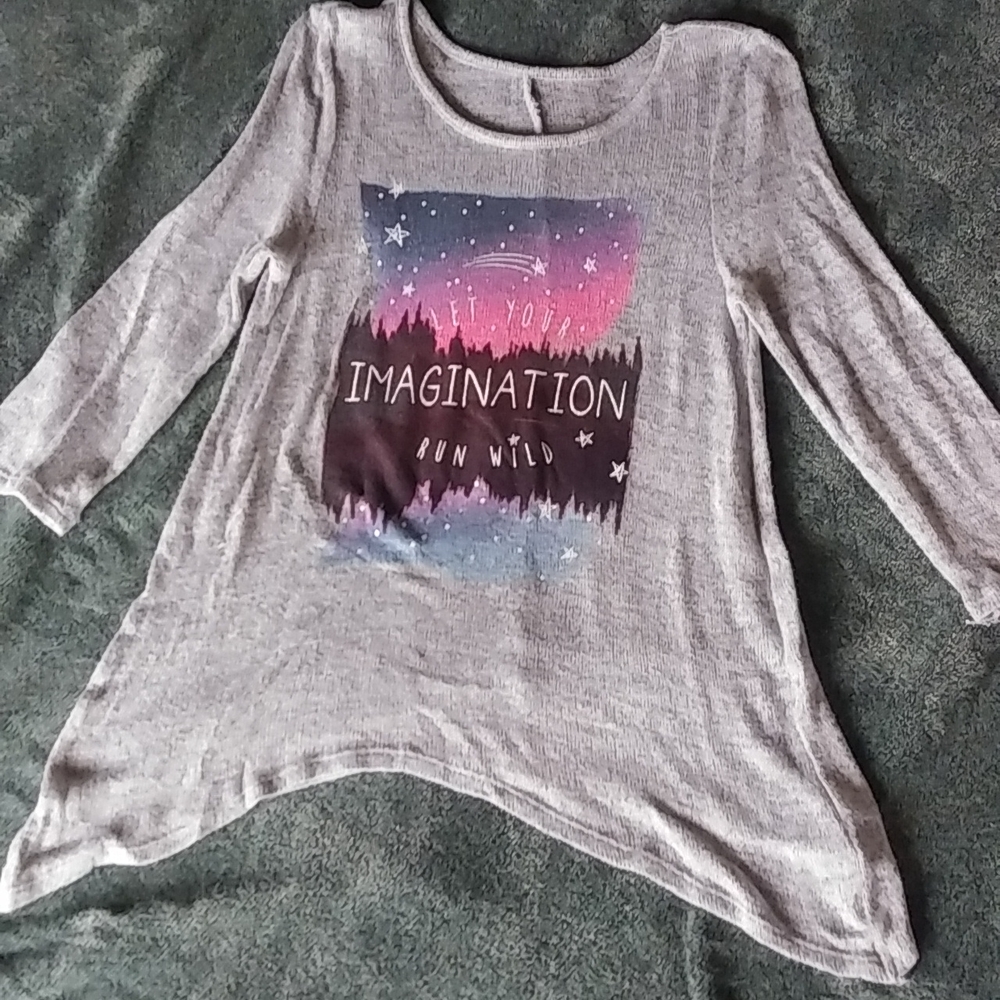 Girls sweater top